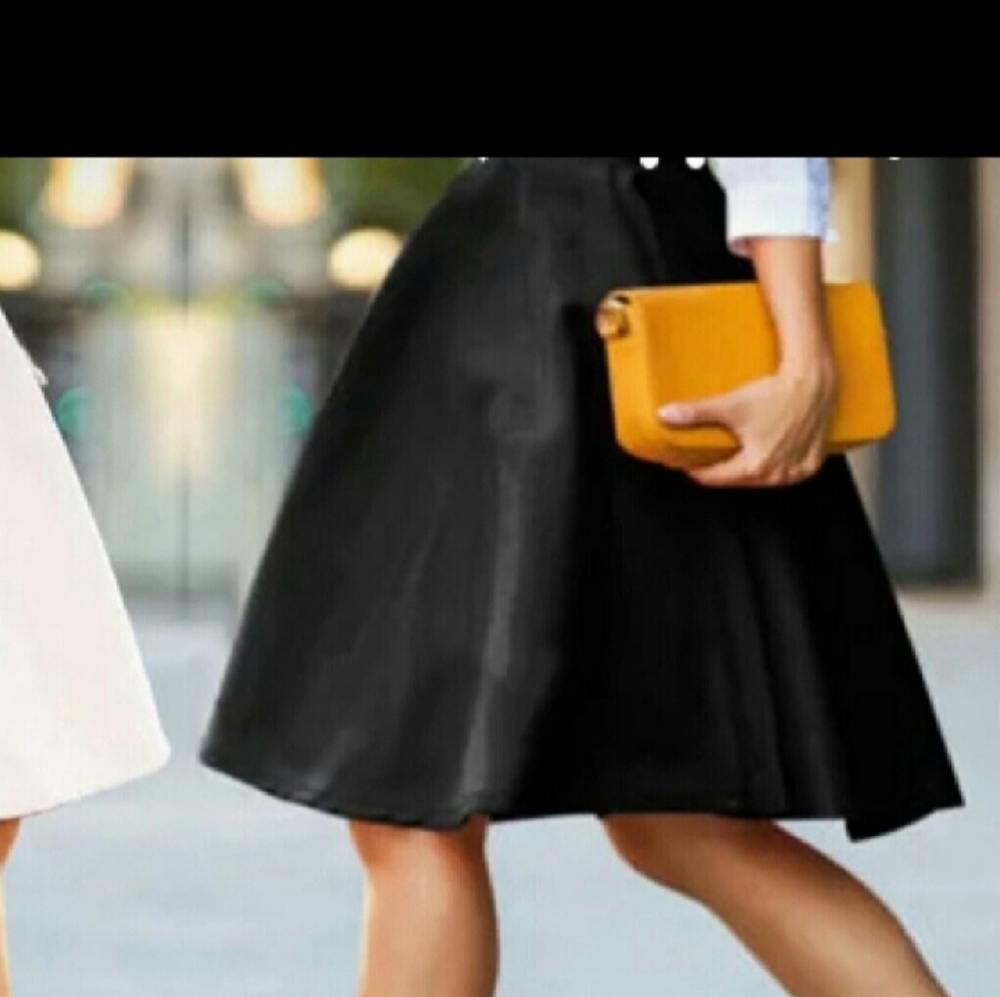 Black Skirt
